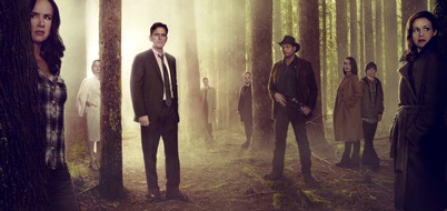 Fox Networks Group Germany: Größter weltweiter Start einer TV-Serie "Day and Date": 10-teilige Psychothriller-Serie "Wayward Pines" ab 14. Mai auf Fox (FOTO)