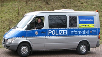 Polizei Mettmann: POL-ME: Kriminalprävention am Info-Mobil: Die Polizei lädt ein - Monheim am Rhein - 2110039