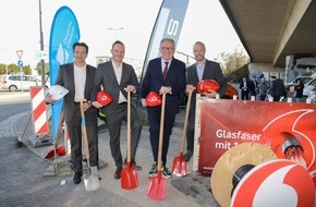 Vodafone GmbH: Digitalstandort Mannheim: Deutsche Glasfaser und Vodafone starten gemeinsam mit Glasfaserausbau in neun Gewerbegebieten