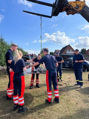 FFW Bergen: Tag der offenen Tür &amp; Spiel ohne Grenzen bei der Feuerwehr Bergen