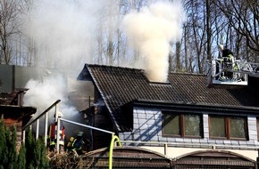 Feuerwehr Essen: FW-E: Feuer in Wohnhaus, niemand verletzt