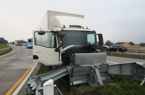 Polizeiinspektion Delmenhorst / Oldenburg - Land / Wesermarsch: POL-DEL: Autobahnpolizei Ahlhorn: Verkehrsunfall mit einer leicht verletzten Person und hohem Sachschaden auf der Autobahn 1 im Bereich Holdorf