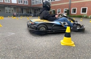 Polizeiinspektion Hildesheim: POL-HI: Verkehrssicherheitstage an Berufsbildender Schule