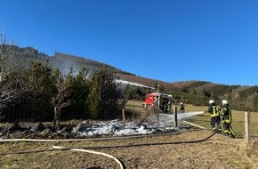 Feuerwehr Lennestadt: FW-OE: Erster Waldbrand des Jahres für die Feuerwehr Lennestadt