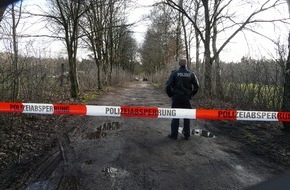 Polizeiinspektion Harburg: POL-WL: Toter Mann lag auf Wiese