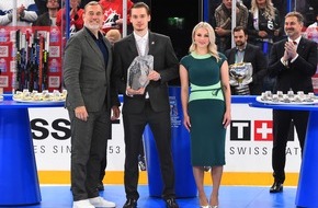 Skoda Auto Deutschland GmbH: Made by ŠKODA Design: die Trophäe für den ,Most Valuable Player‘ der IIHF Eishockey-WM 2023