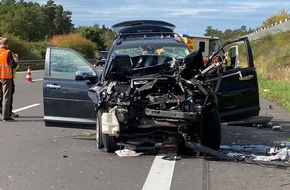 Feuerwehr Helmstedt: FW Helmstedt: Verkehrsunfall auf der BAB2.