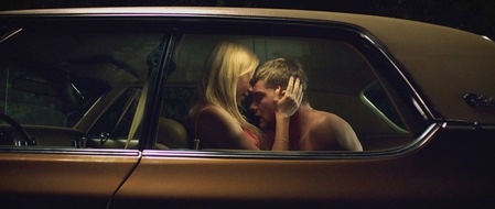 3sat: 3sat zeigt Indie-Horror-Spielfilm "It Follows" von Regisseur David Robert Mitchell in Erstausstrahlung