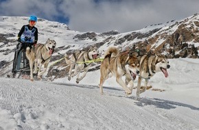 Bad Hindelang Tourismus: Emotionales Comeback für Mensch und Tier beim Schlittenhunde-Weltcup in Unterjoch - Erstmals seit 2018 wieder volles Programm