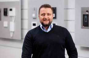 Comelit Group S.p.A. Deutschland: Comelit vermittelt Fachwissen zu elektronischer Sicherheitstechnik beim VfS-Seminar in Ismaning – Vertriebsleiter Rainer Sander gibt praxisnahe Einblicke in moderne Sicherheitssysteme