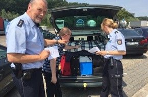 Polizei Münster: POL-MS: "Sicher mit dem Auto in den Urlaub" - Polizei informiert Urlaubsreisende am 14. Juli 2018 an der A 1