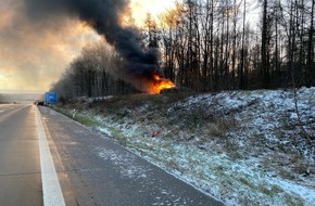 Polizeidirektion Kaiserslautern: POL-PDKL: 26 Unfälle nach plötzlich auftretendem Blitzeis
