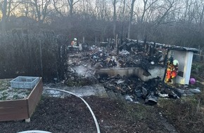 Landespolizeiinspektion Erfurt: LPI-EF: Gartenhaus in Vollbrand