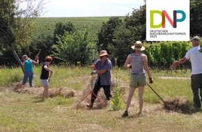 EDEKA ZENTRALE Stiftung & Co. KG: Auszeichnung kreativer Nachbarschaftsprojekte / EDEKA überreicht den Deutschen Nachbarschaftspreis der nebenan.de Stiftung in der Kategorie Nachhaltigkeit