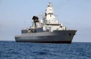 Presse- und Informationszentrum Marine: "Mission erfüllt" - Fregatte "Hessen" kehrt nach Wilhelmshaven zurück (BILD)