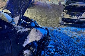 Feuerwehr Plettenberg: FW-PL: Ortsteil Oestertal - Verkehrsunfall