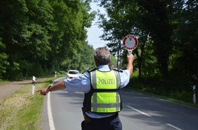 Kreispolizeibehörde Wesel: POL-WES: Kreis Wesel - Polizei führt Schwerpunkteinsatz für Kradfahrer durch
