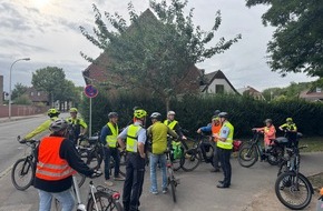 Kreispolizeibehörde Borken: POL-BOR: Pressemitteilung Neues Konzept "Seniorenradeln" im Kreis Borken erfolgreich gestartet - weitere Termine folgen