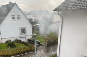 Feuerwehr Offenburg: FW-OG: Kellerbrand in Mehrfamilienhaus