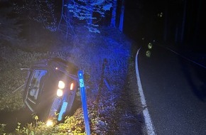 Polizeidirektion Landau: POL-PDLD: Auto im Graben, Drogen im Spiel