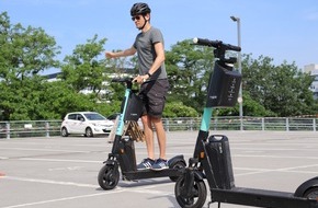 ADAC Hessen-Thüringen e.V.: E-Scooter-Anbieter im Check - ADAC prüft Verbraucherfreundlichkeit und Sicherheit der fünf Frankfurter Verleihanbieter