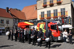 FW-WRN: Der 140 jährige Geburtstag vom Löschzug 1 Stadtmitte sowie der gleichzeitige 40. Geburtstag vom Spielmannszug der Freiwilligen Feuerwehr Werne war ein voller Erfolg