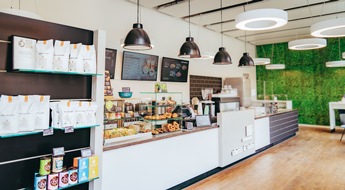 WISAG Facility Service Holding GmbH: Nachhaltig, fair gehandelt, handwerklich perfekt: Die WISAG Catering integriert hauseigenen Kaffee und Streusel in chicco-di-caffè-Kaffeebars