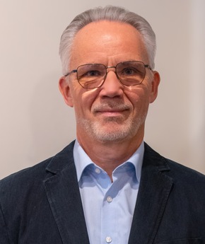 Pressemitteilung: Qualit&auml;tsgemeinschaft Holzwerkstoffe e.V. ver&ouml;ffentlicht neue G&uuml;te- und Pr&uuml;fbestimmungen f&uuml;r WPC Terrassendielen