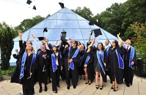 DVAG Deutsche Vermögensberatung AG: Duales Studium an der Fachhochschule der Wirtschaft (FHDW): Erfolgreicher Start des vierten Studienjahrganges (mit Bild)