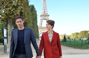 ZDF: ZDF verfilmt Bestseller "Das Lächeln der Frauen" für ZDF-"Herzkino" / Dreharbeiten mit Melika Foroutan und Benjamin Sadler in Paris und Berlin (FOTO)