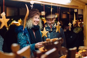 Pressemitteilung: Lichterglanz, Lebkuchen und Lametta
