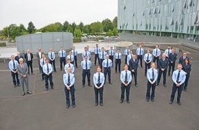 Polizei Mettmann: POL-ME: 59 neue Polizeibeamtinnen und Polizeibeamte für die Kreispolizeibehörde Mettmann - Kreis Mettmann - 2109006