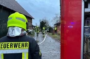 Feuerwehr Flotwedel: FW Flotwedel: Löschzug Wienhausen bei Schornsteinbrand in Oppershausen im Einsatz