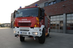 Feuerwehr Dorsten: FW-Dorsten: Bodenfeuer in einem Waldstück in Rhade