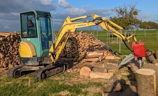 Polizeipräsidium Karlsruhe: POL-KA: (KA) Bretten - Zeugenaufruf nach Diebstahl eines Minibaggers