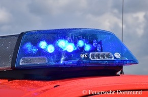 Feuerwehr Dortmund: FW-DO: Eine verletzte Person nach Wohnungsbrand in einem Mehrfamilienhaus