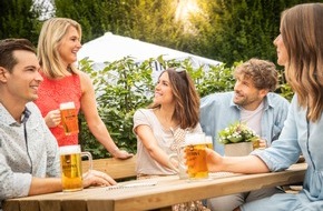 Brauerei C. & A. VELTINS GmbH & Co. KG: Brauerei C. & A. Veltins mit Halbjahresergebnis zufrieden / Veltins gibt neuen Gastro-Impuls und stellt Pülleken im Fass vor