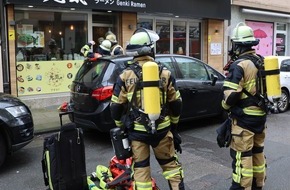 Feuerwehr Essen: FW-E: Rauchentwicklung in einem Restaurant - zwei Personen leicht verletzt