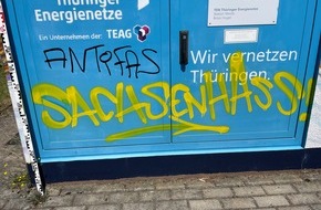 Landespolizeiinspektion Gera: LPI-G: Schmierereien mit Fußballbezug - die Polizei bittet um Mithilfe