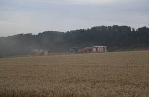 Polizeiinspektion Hameln-Pyrmont/Holzminden: POL-HM: Brand eines Mähdreschers