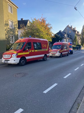 FW-EN: Zwei Verletzte nach Kellerbrand in Hattingen