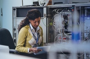 ManpowerGroup Deutschland GmbH: Fachkräftemangel 2025 auf Rekordniveau / 86 Prozent der deutschen Unternehmen kämpfen um Talente / ManpowerGroup Arbeitsmarktbarometer für Q1/2025 / Zusatzbefragung Fachkräftemangel
