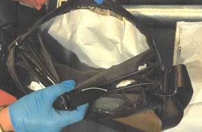 Hauptzollamt Potsdam: HZA-P: Zoll zieht am Flughafen BER fünf Kilogramm Heroin aus dem Verkehr / Schmuggler vorläufig festgenommen: Nun ermittelt die Zollfahndung