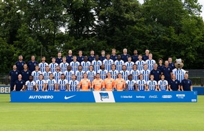 HERTHA BSC GmbH & Co. KGaA  : Mannschaftsfoto Saison 2022/23