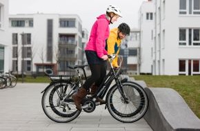 pressedienst-fahrrad gmbh: Pedelec: Fahrtraining macht E-Radler sicherer (mit Bild)