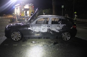 Kreispolizeibehörde Rhein-Kreis Neuss: POL-NE: Auto gerät in Vollbrand - Brandursache bislang unklar
