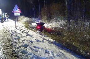 Freiwillige Feuerwehr der Gemeinde Sonsbeck: FW Sonsbeck: Verkehrsunfall zwischen PKW und LKW auf der A57
