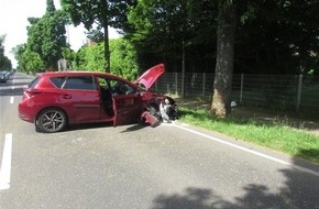Polizei Mettmann: POL-ME: Hoher Sachschaden nach Alleinunfall - 2605078