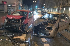 Polizei Bochum: POL-BO: Verkehrsunfall mit vier Verletzten in Witten