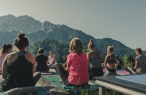 FEUER & FLAMME. DIE AGENTUR: Yoga Vibes im Kufsteinerland